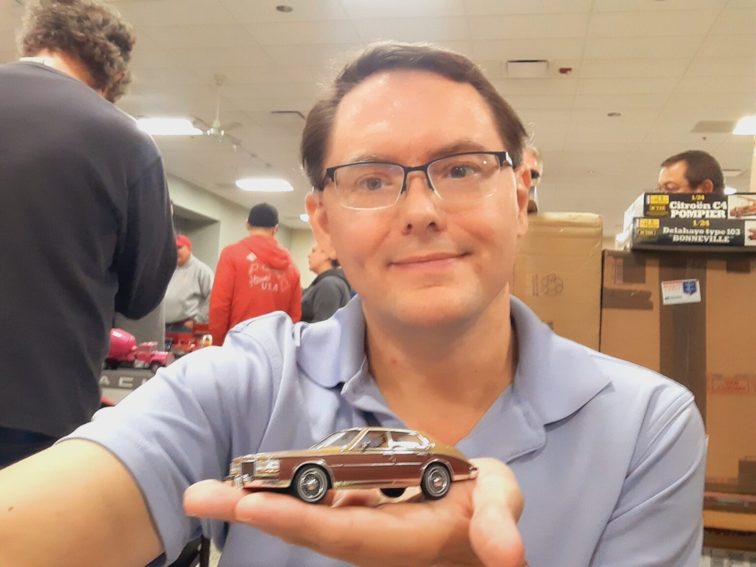 Last Excursion of 2022 Model Car Show in Countryside Riverside Green